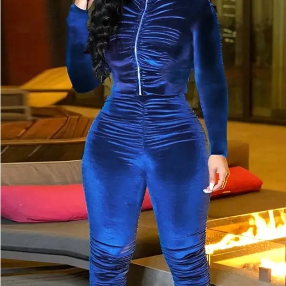 Elegant Blue Velvet Jumpsuit